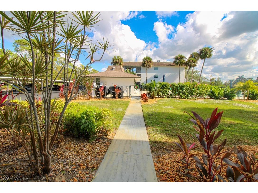 5635 Rattlesnake Hammock Road #102D Naples FL 34113 226006642 image11