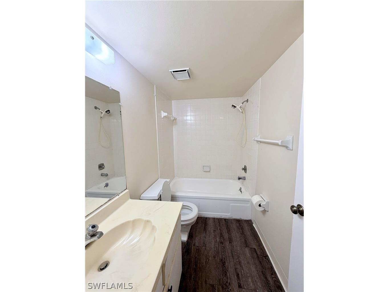 5635 Rattlesnake Hammock Road #D-203 Naples FL 34113 225082202 image17