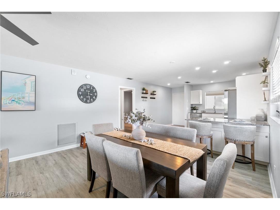 5635 Rattlesnake Hammock Road #D-301 Naples FL 34113 224051922 image1