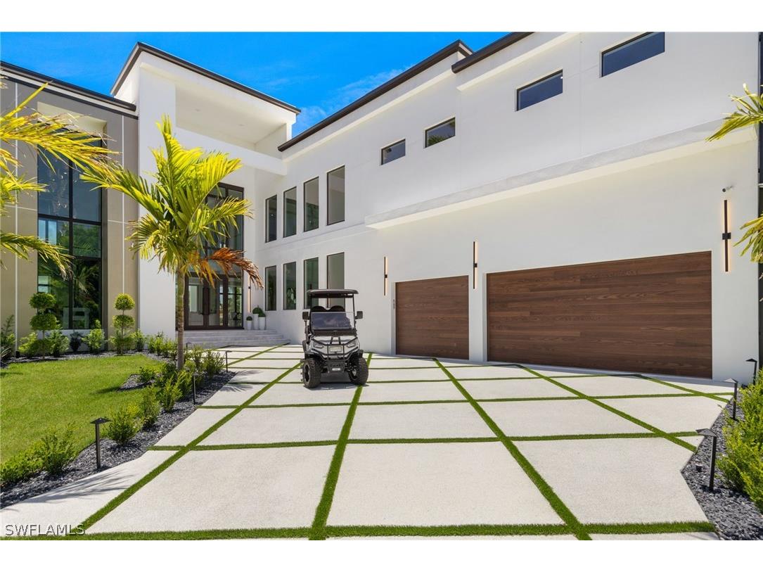 5636 De Soto Court Cape Coral FL 33904 224051654 image1