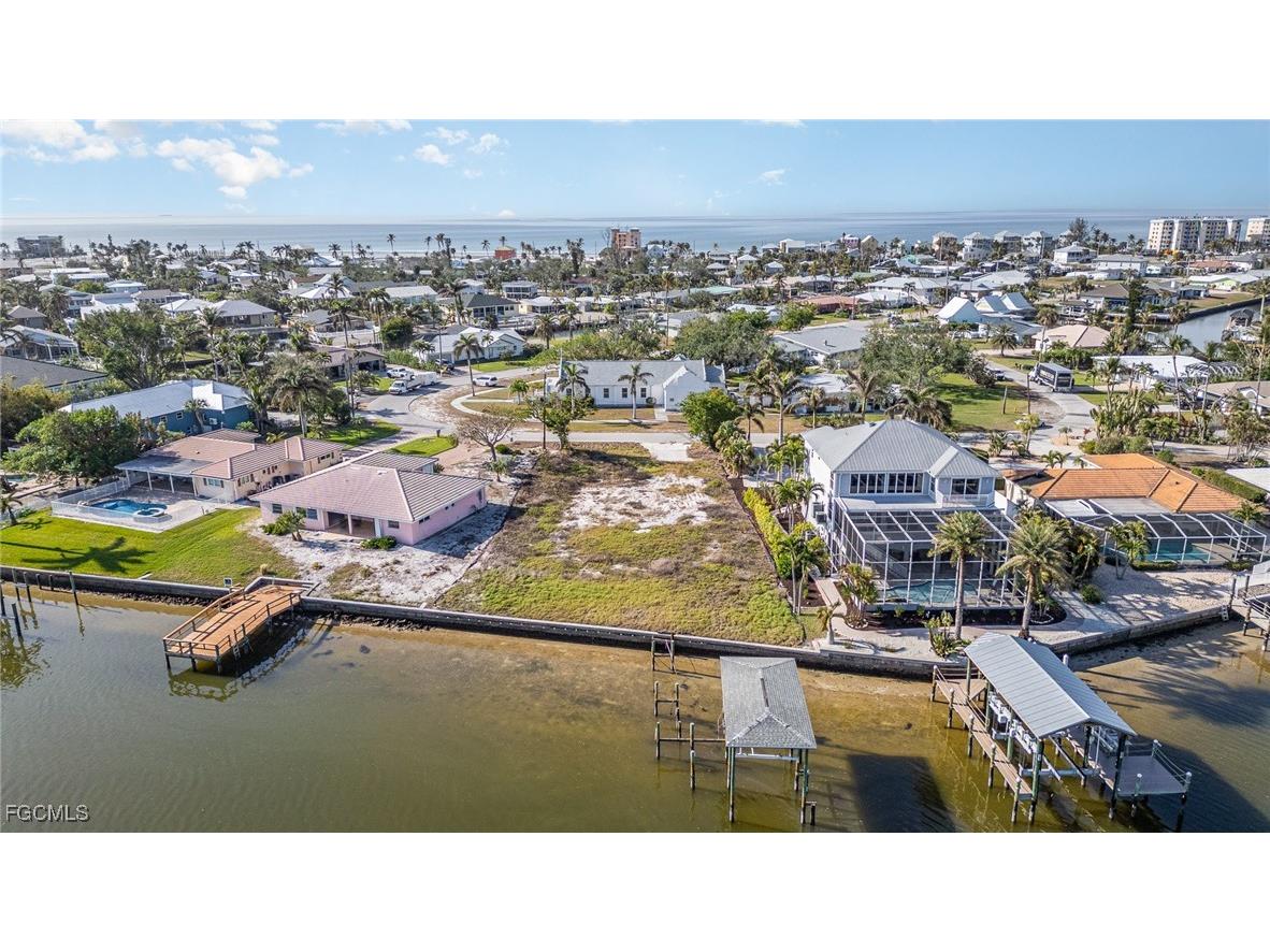 5636 Williams Drive Fort Myers Beach FL 33931 2025015172 image2