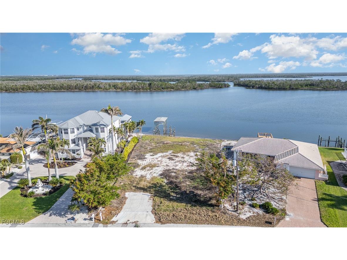 5636 Williams Drive Fort Myers Beach FL 33931 2025015172 image4