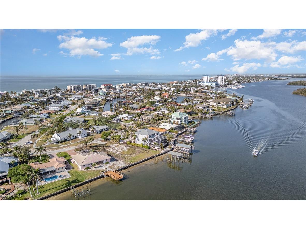 5636 Williams Drive Fort Myers Beach FL 33931 2025015172 image7
