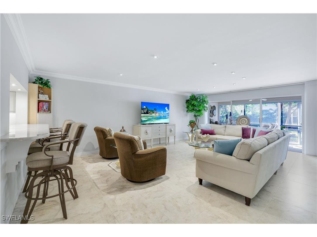 5637 Turtle Bay Drive #21 Naples FL 34108 225026733 image1