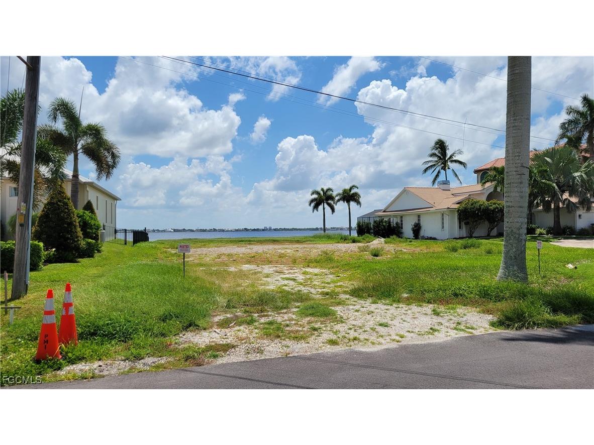 5638 Riverside Drive Cape Coral FL 33904 2025003562 image10