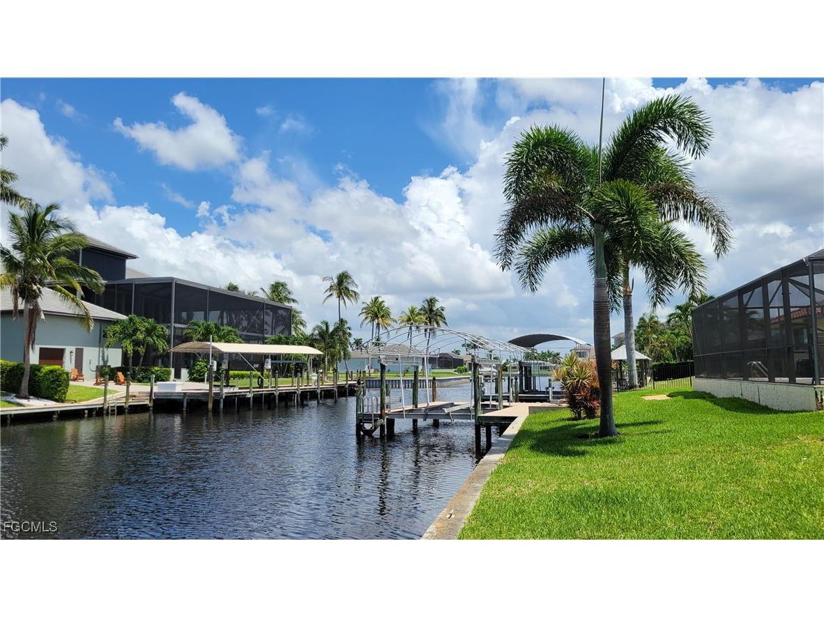5638 Riverside Drive Cape Coral FL 33904 2025003562 image4