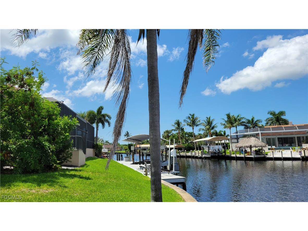 5638 Riverside Drive Cape Coral FL 33904 2025003562 image7