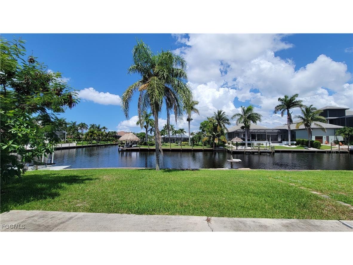 5638 Riverside Drive Cape Coral FL 33904 2025003562 image8