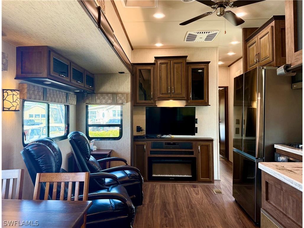 564 Cattleya Refuge #564 Naples FL 34114 226008053 image19