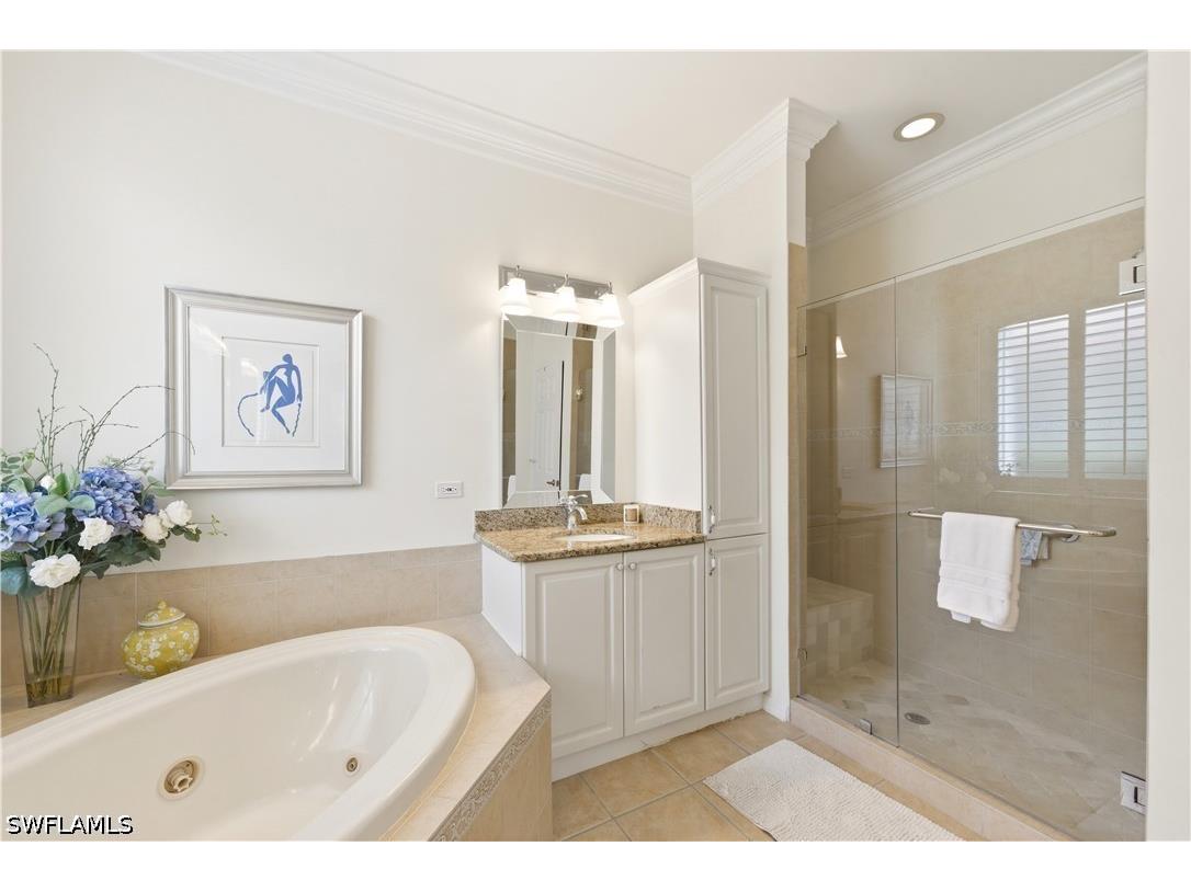 5640 Lago Villaggio Way Naples FL 34104 226019147 image15