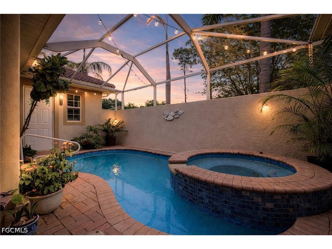 5643 Kensington Loop Fort Myers FL 33912 2026015553 image1