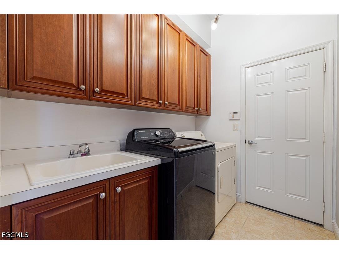 5643 Kensington Loop Fort Myers FL 33912 2026015553 image15