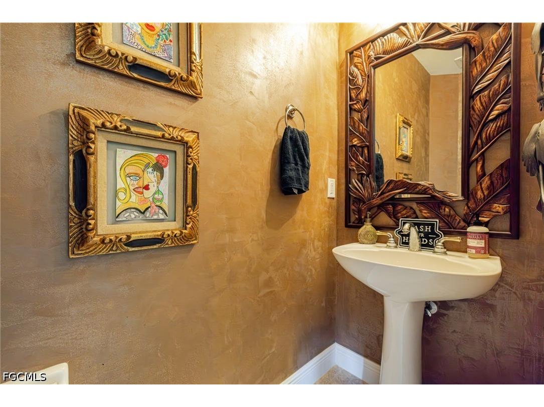 5643 Kensington Loop Fort Myers FL 33912 2026015553 image17