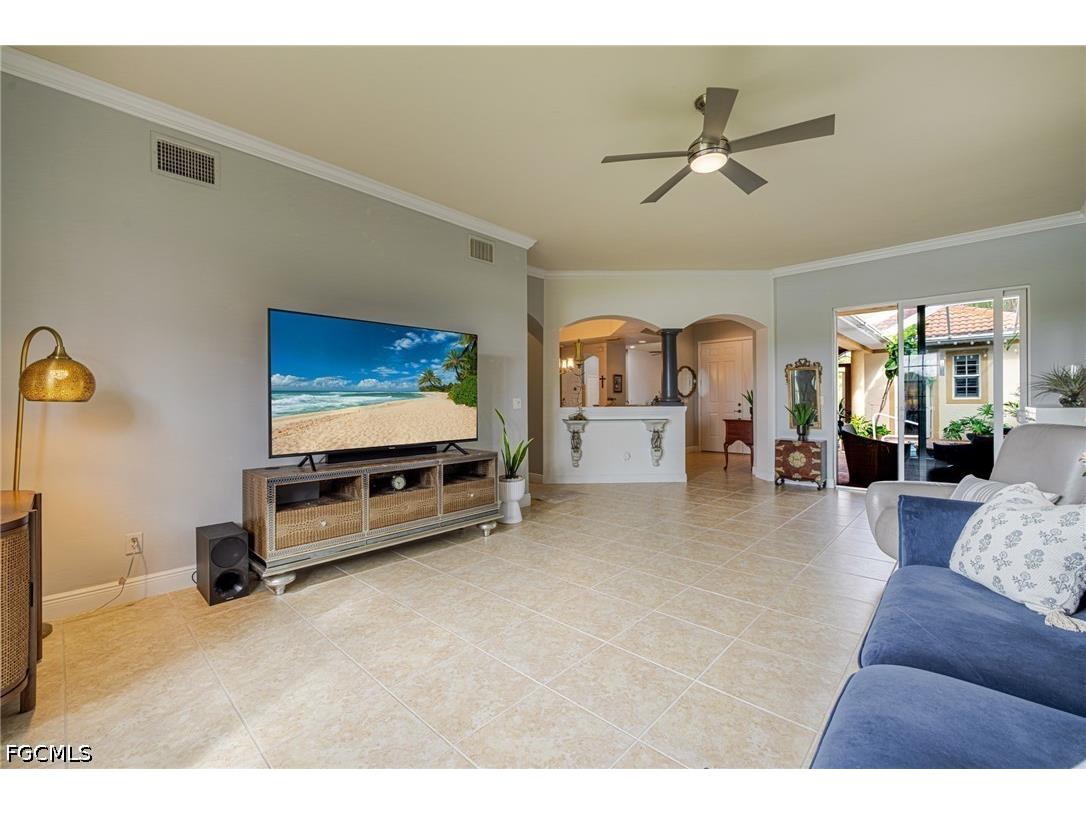 5643 Kensington Loop Fort Myers FL 33912 2026015553 image3