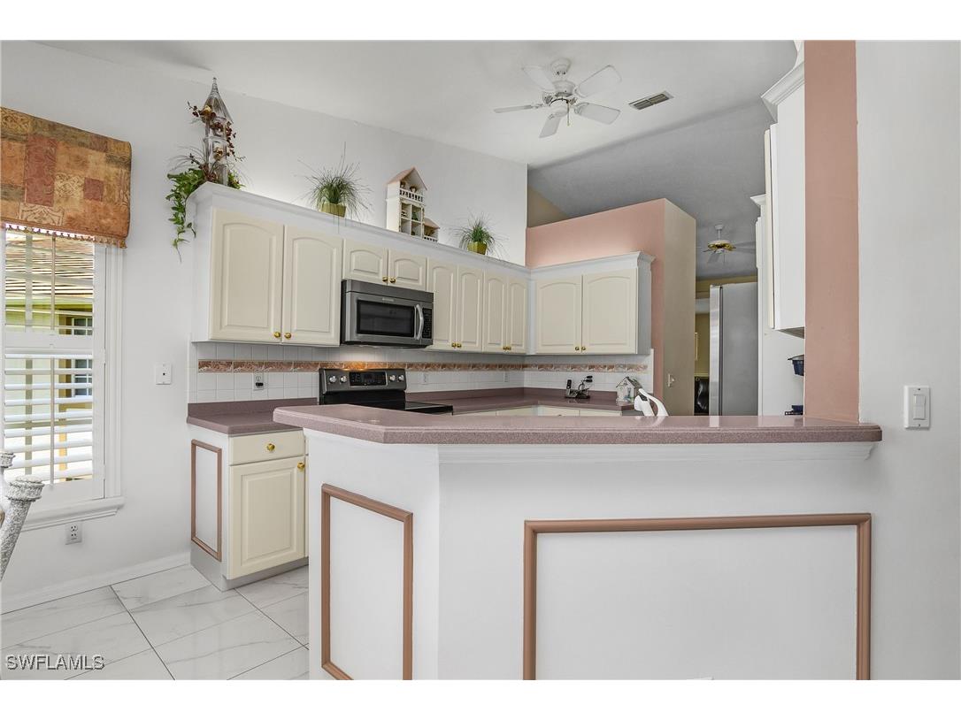 5643 Sandlewood Court #2004 Naples FL 34110 225071455 image17