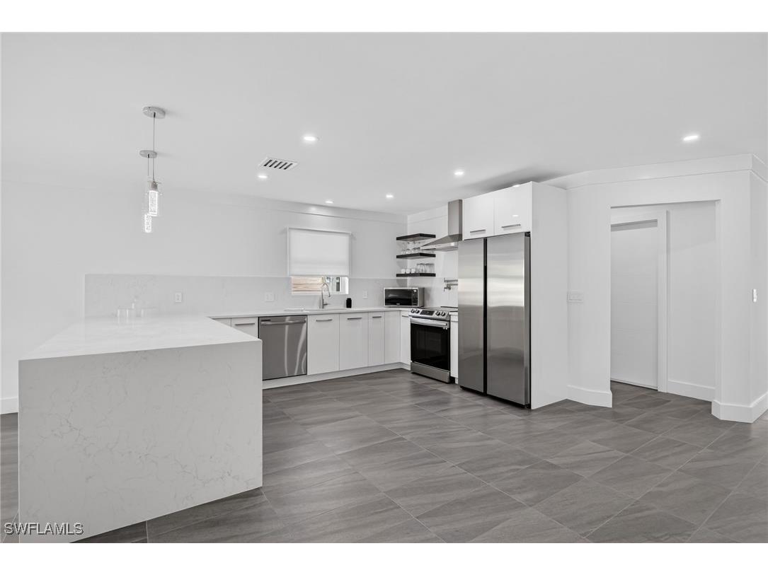 565 110th Avenue N Naples FL 34108 225083225 image12