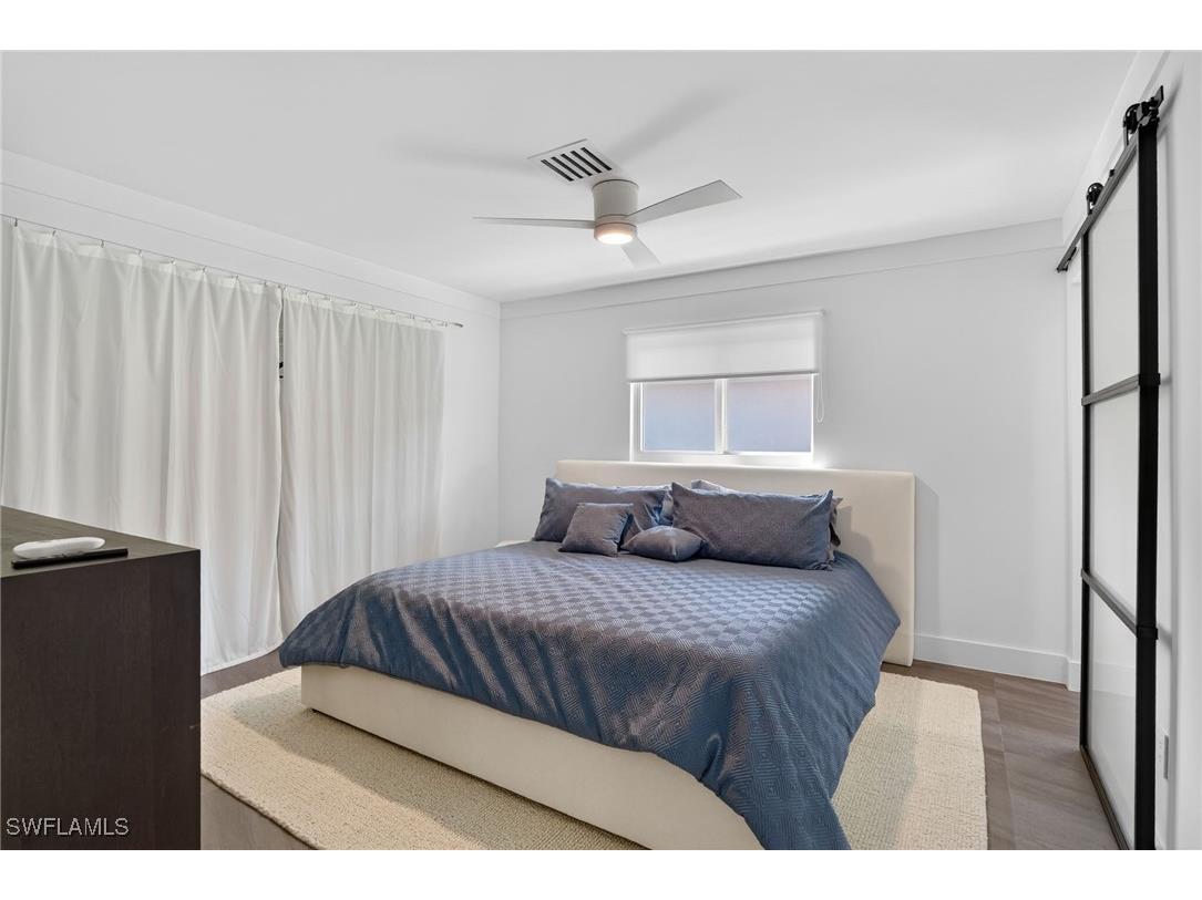 565 110th Avenue N Naples FL 34108 225083225 image25
