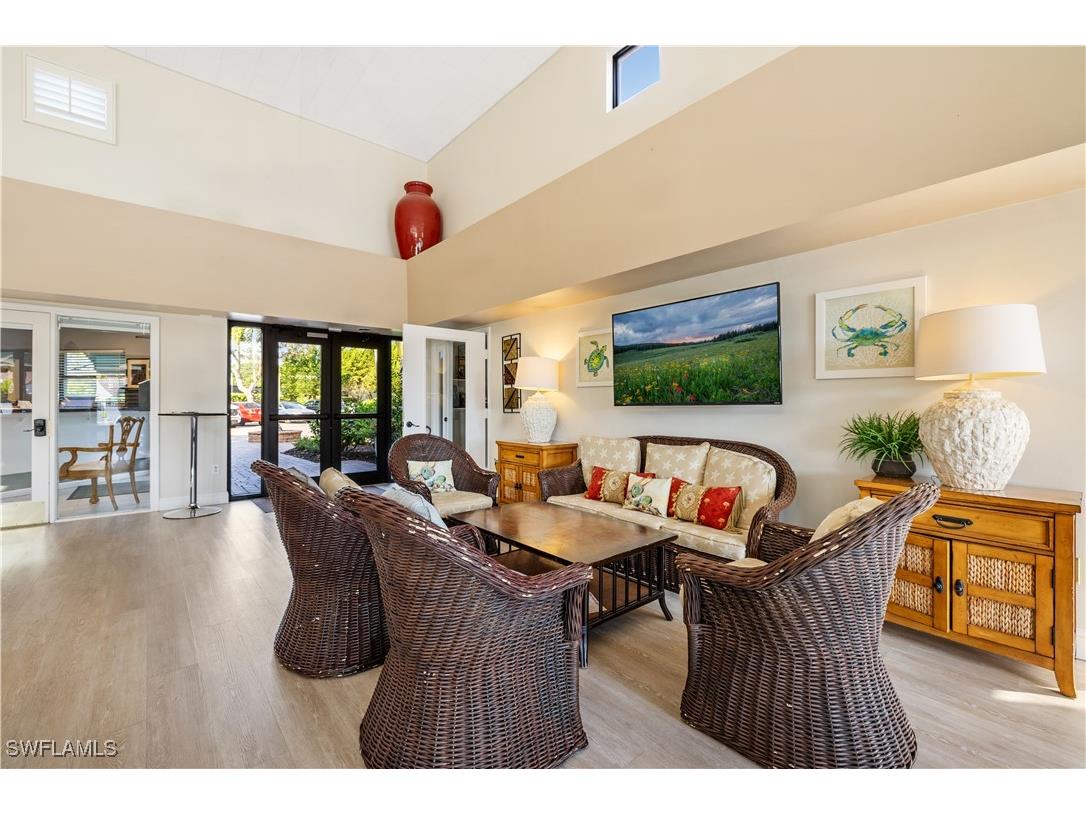 565 Beachwalk Circle #T-102 Naples FL 34108 226001327 image24