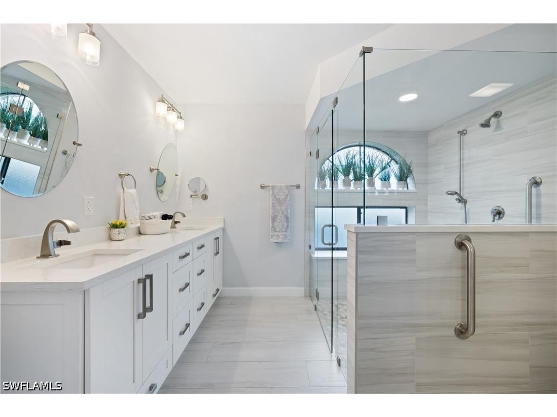 565 Beachwalk Circle #T-102 Naples FL 34108 226013419 image13