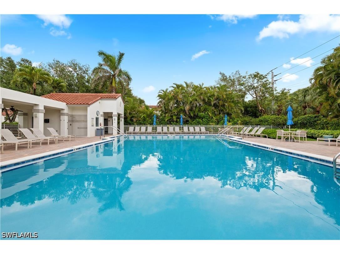 565 Beachwalk Circle #T-102 Naples FL 34108 226013419 image29