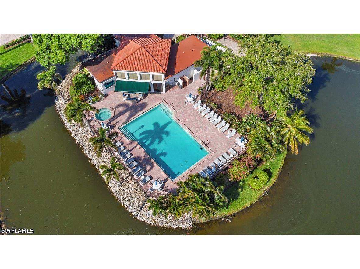 565 Beachwalk Circle #T-102 Naples FL 34108 226013419 image33