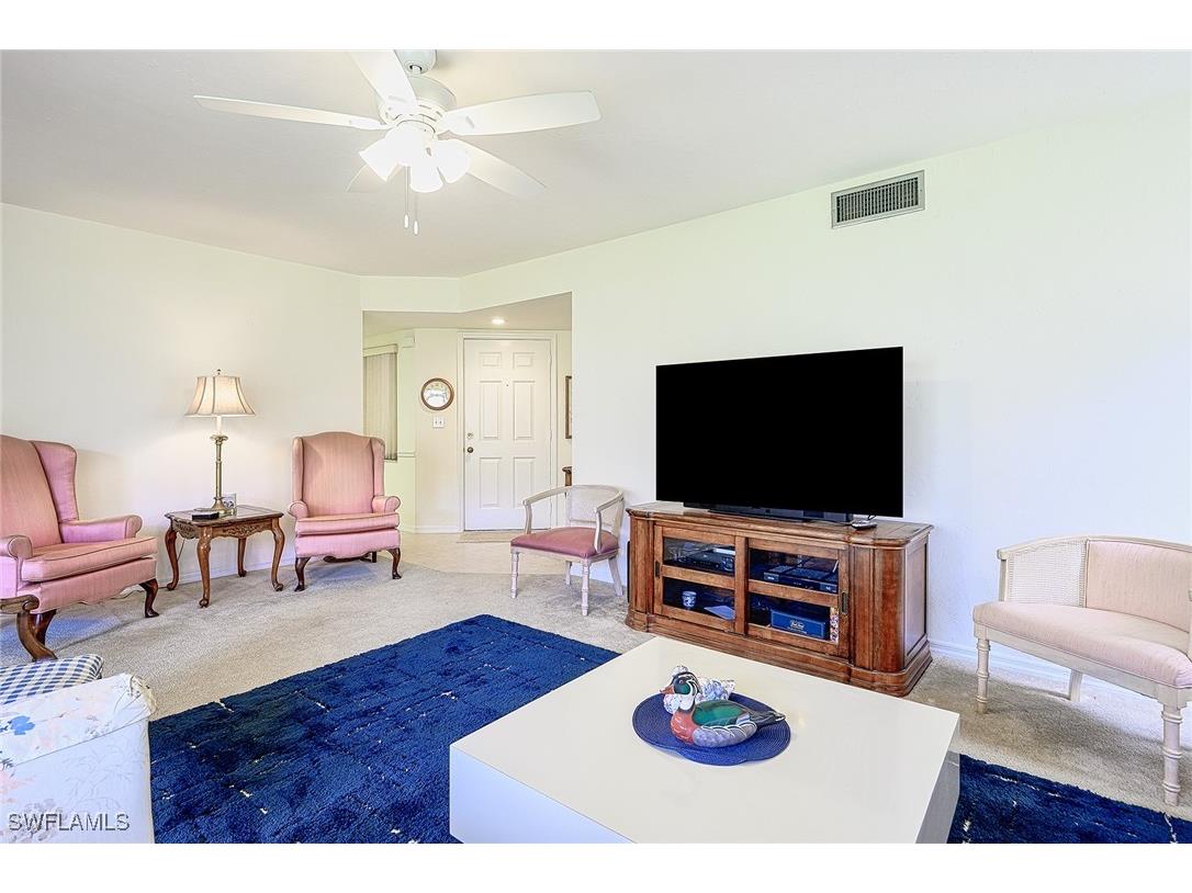 565 Beachwalk Circle #T104 Naples FL 34108 225057708 image10