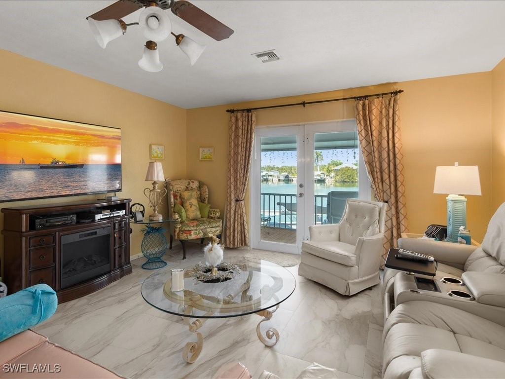 565 Coconut Avenue Goodland FL 34140 224090555 image12