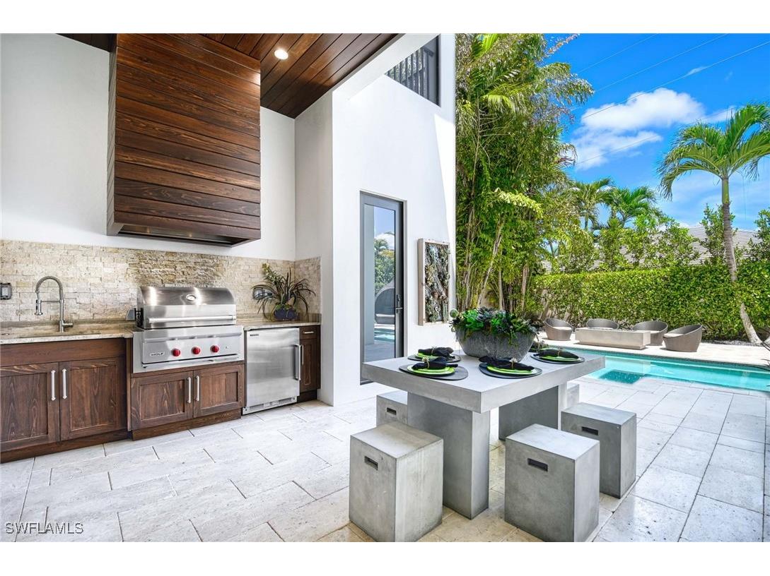 565 Fairway Terrace Naples FL 34103 225066734 image12