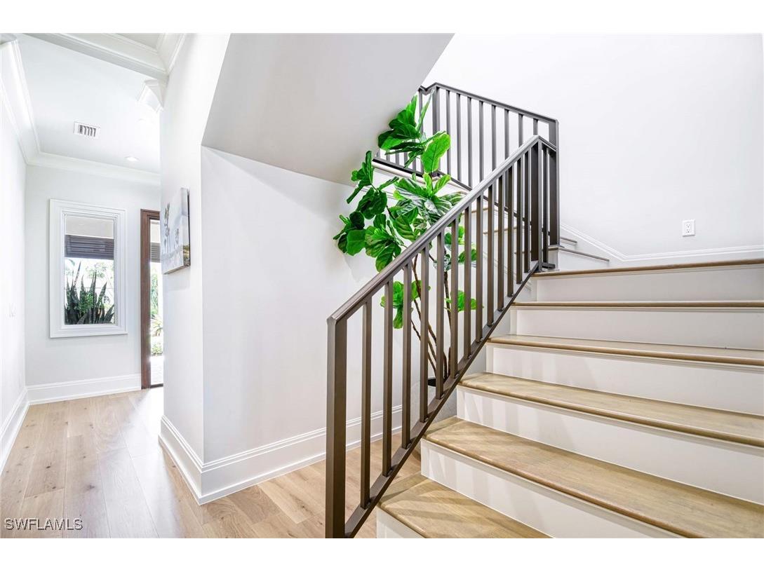 565 Fairway Terrace Naples FL 34103 225066734 image19