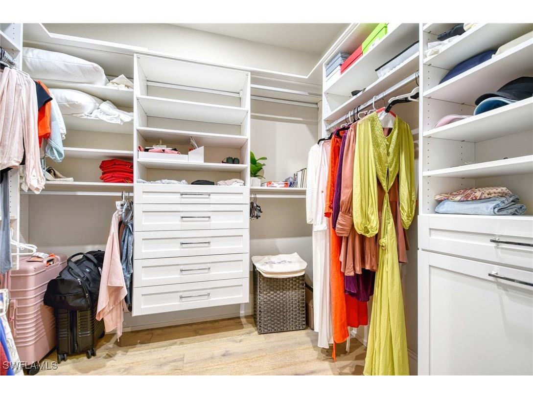 565 Fairway Terrace Naples FL 34103 225066734 image27