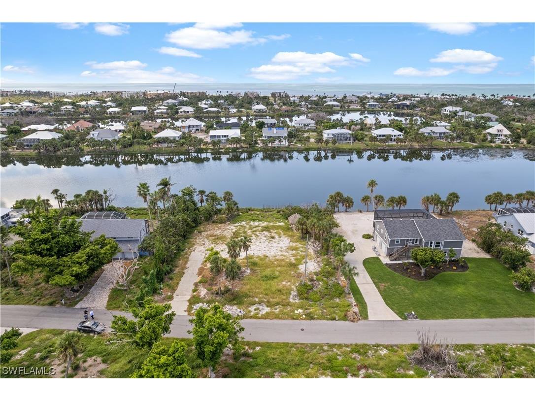 565 Lake Murex Circle Sanibel FL 33957 223066288 image1