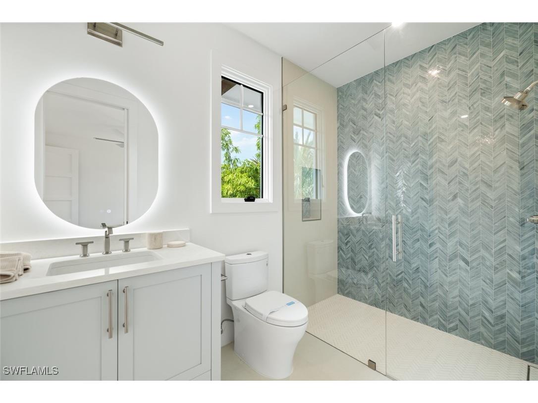 565 Whispering Pine Lane Naples FL 34103 225061336 image32