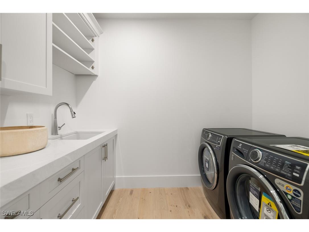 565 Whispering Pine Lane Naples FL 34103 225061336 image37