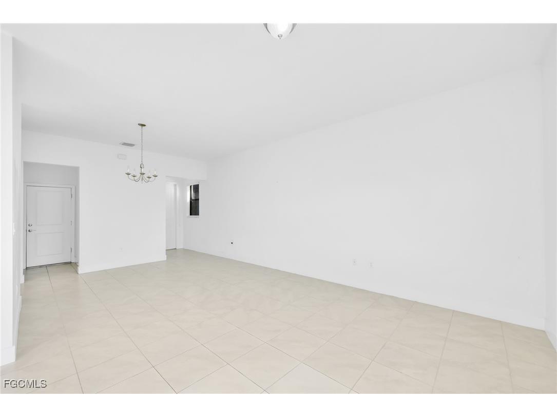 5650 Agostino Way Ave Maria FL 34142 2025016379 image12