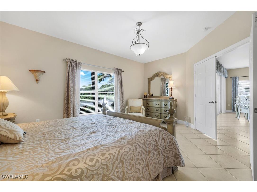 5650 Northboro Drive #102 Naples FL 34110 225074932 image18