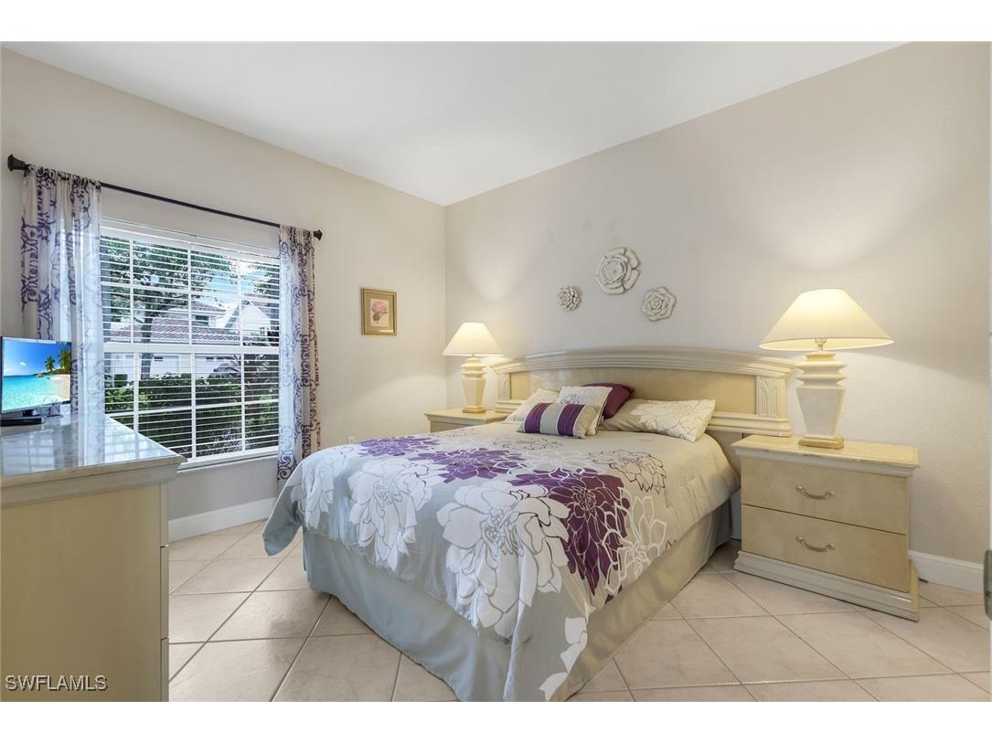 5650 Northboro Drive #102 Naples FL 34110 225074932 image20