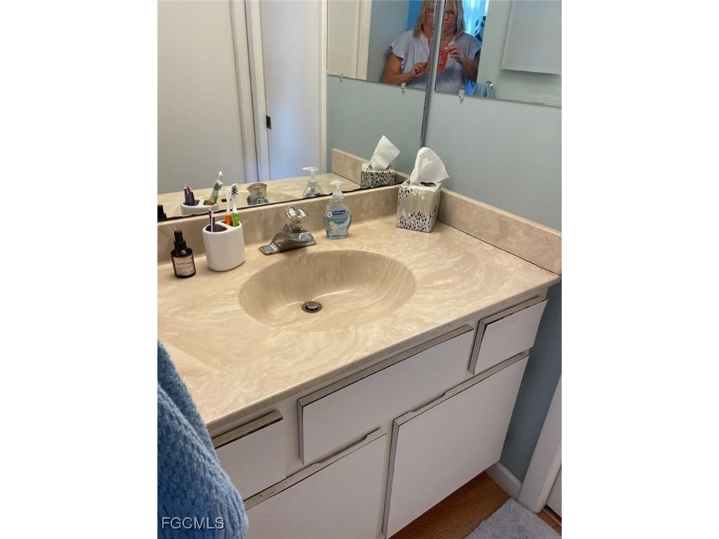 5650 Trailwinds Drive #111 Fort Myers FL 33907 2025026095 image4
