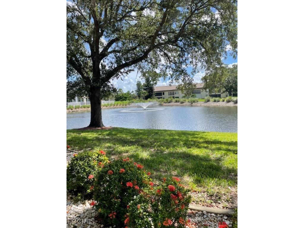 5650 Trailwinds Drive #111 Fort Myers FL 33907 2025026095 image8