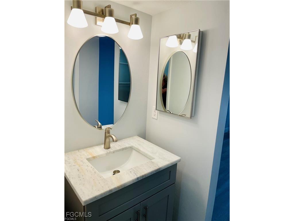 5650 Trailwinds Drive #122 Fort Myers FL 33907 2025008328 image11