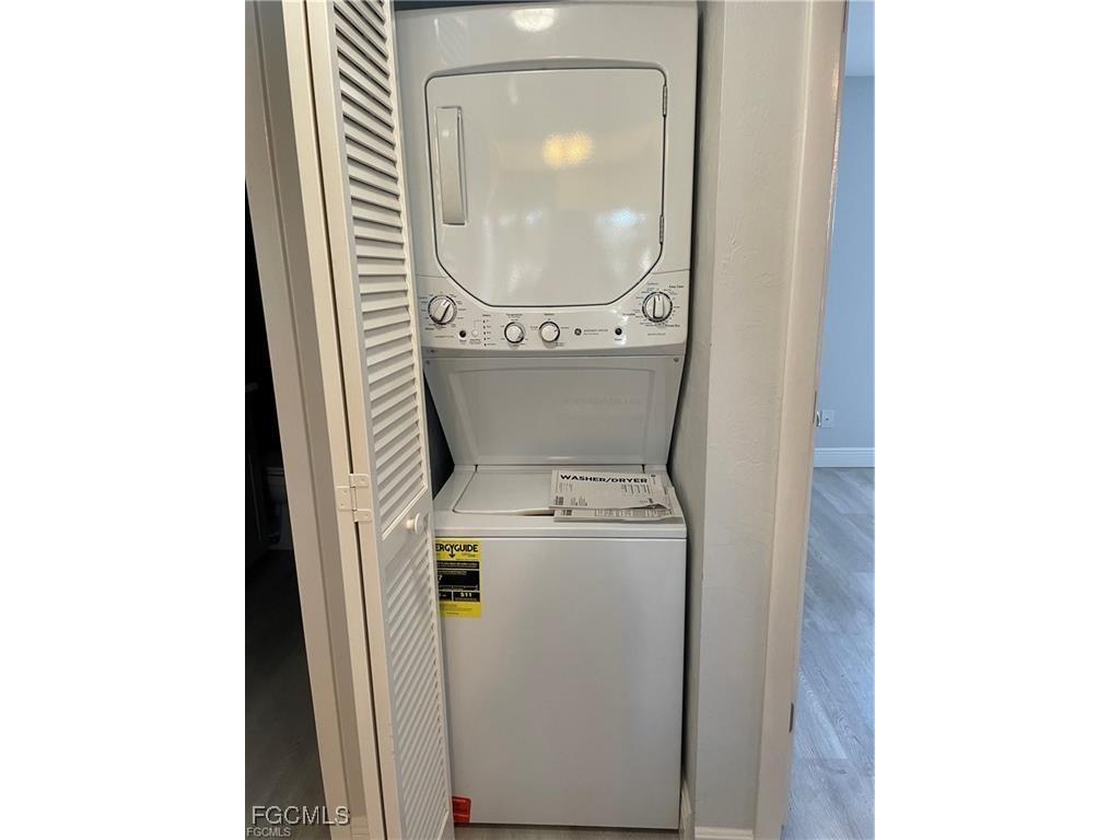 5650 Trailwinds Drive #122 Fort Myers FL 33907 2025008328 image16