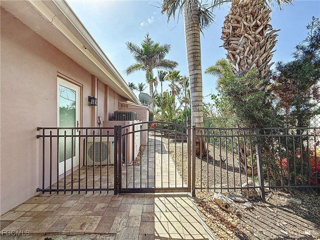 5650 Williams Drive Fort Myers Beach FL 33931 2026005626 image13