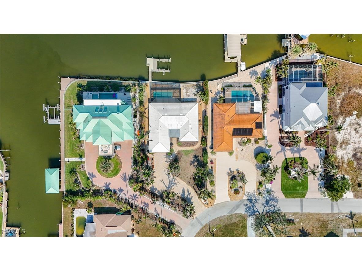 5650 Williams Drive Fort Myers Beach FL 33931 2026005626 image6