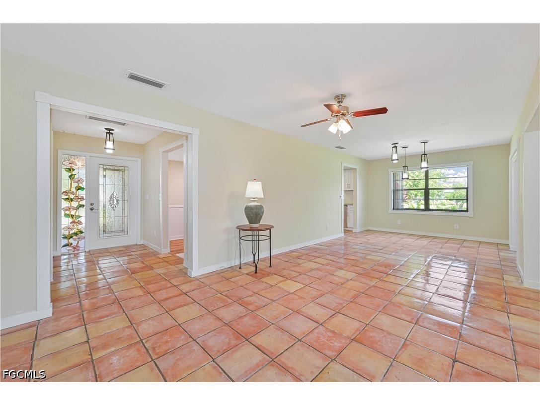5652 Bolla Court Fort Myers FL 33919 2026017648 image16