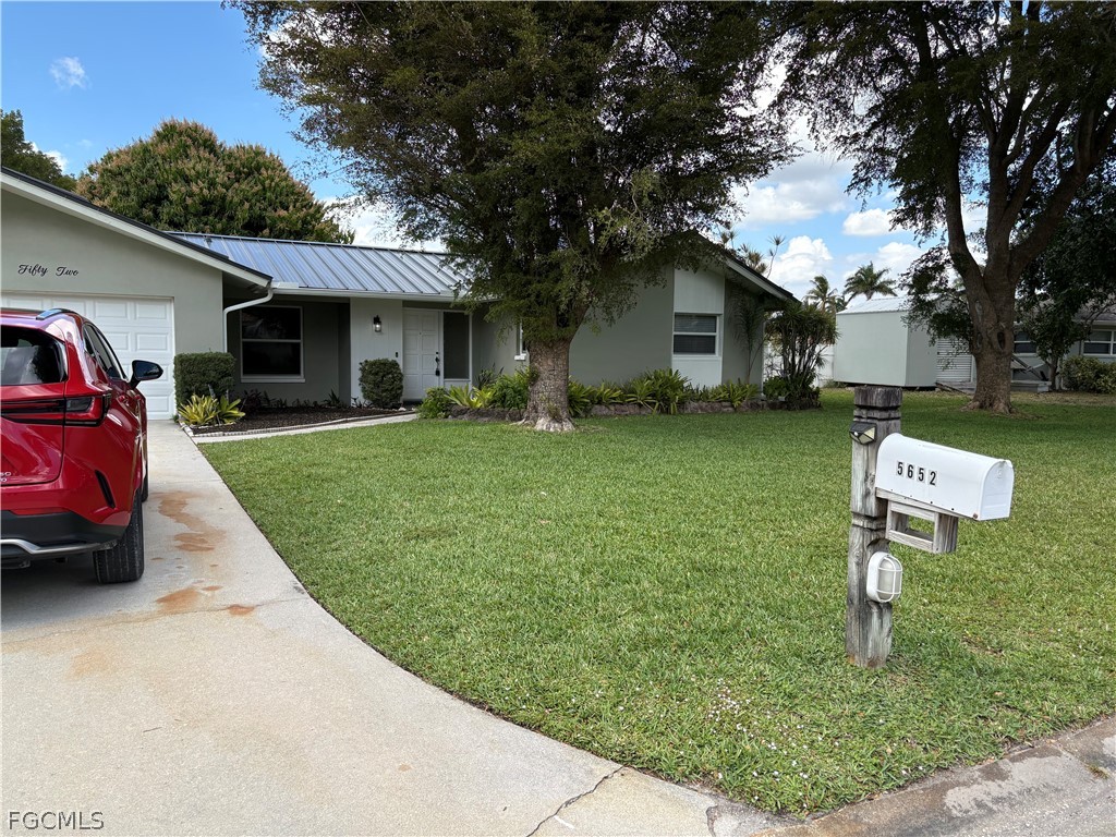 5652 Eichen Circle E Fort Myers FL 33919 2026011180 image17
