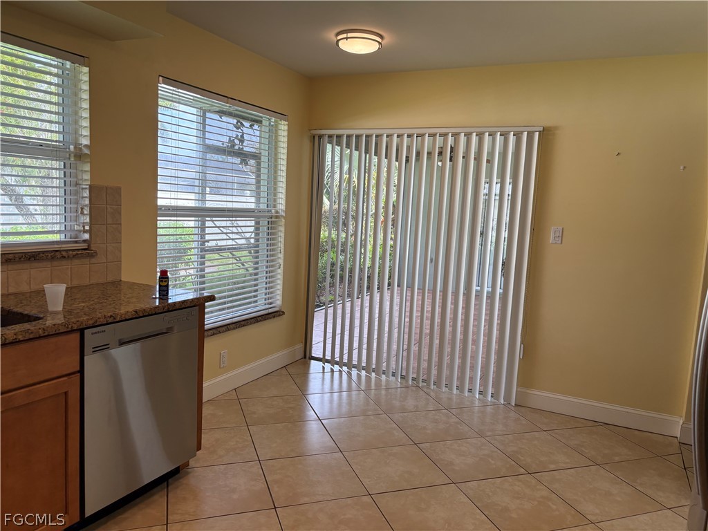 5652 Eichen Circle E Fort Myers FL 33919 2026011180 image25