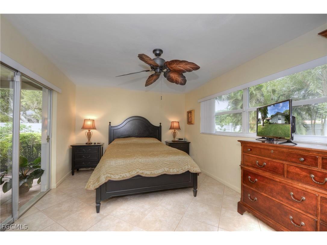5652 Eichen Circle E Fort Myers FL 33919 2026011180 image7