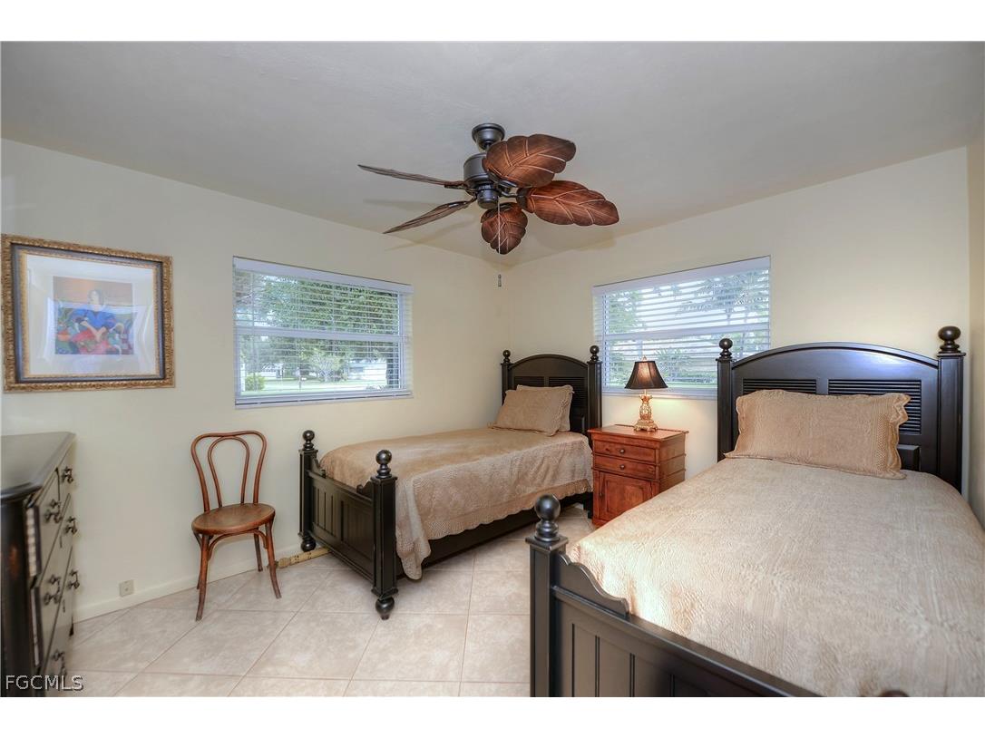 5652 Eichen Circle E Fort Myers FL 33919 2026011180 image8