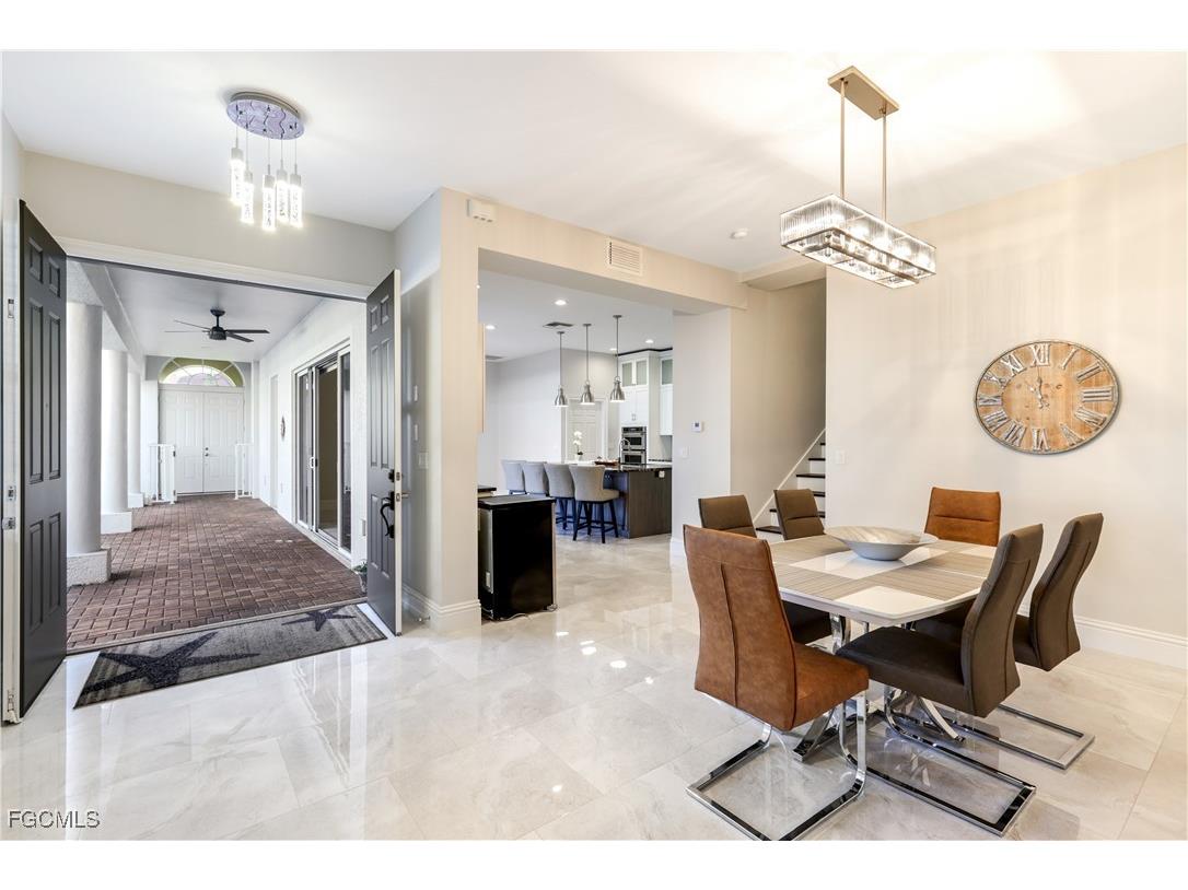 5652 Kensington Loop Fort Myers FL 33912 2026005292 image10
