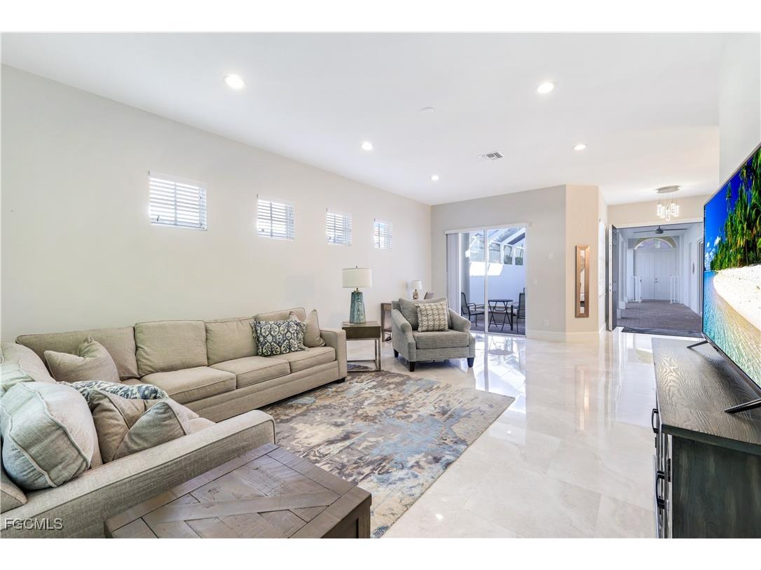5652 Kensington Loop Fort Myers FL 33912 2026005292 image13