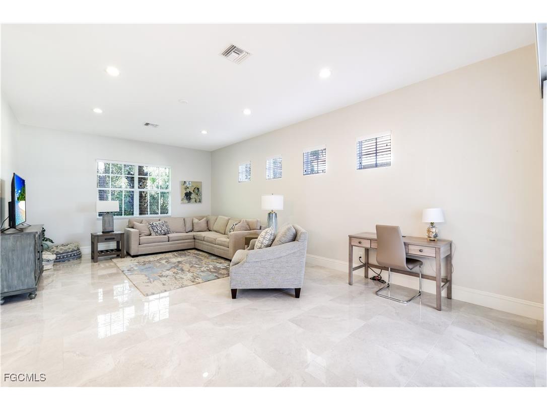 5652 Kensington Loop Fort Myers FL 33912 2026005292 image15